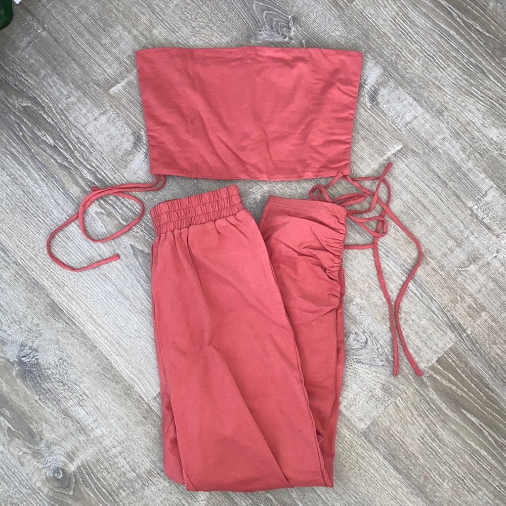 Kittenish two piece set